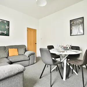 Holiday home Bradely St, Cardiff