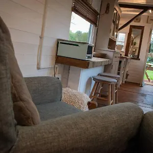 Chalet Shepherds Hut In Enclosed Field, Cardiff